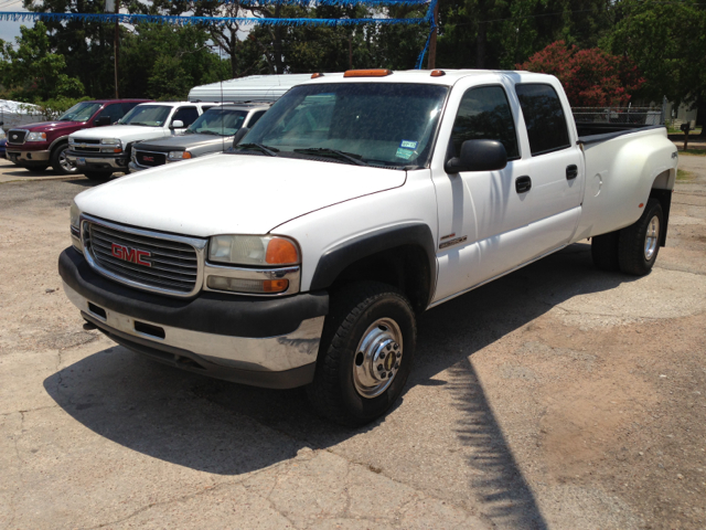 2001 GMC Sierra 3500 4WD Value - 200A