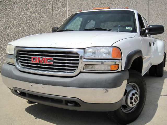 2002 GMC Sierra 3500 Slt-2nd Bench-4wd-sunroof-6 CD BOSE