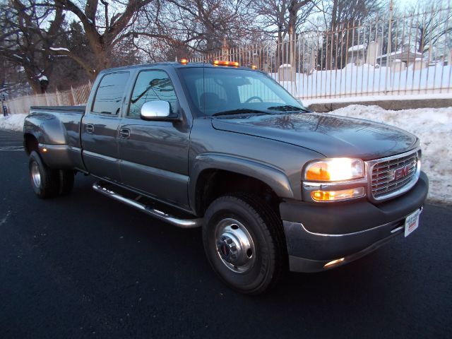 2002 GMC Sierra 3500 WOW OH Wowbig FOOT IN THE House