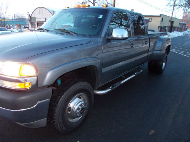 2002 GMC Sierra 3500 WOW OH Wowbig FOOT IN THE House