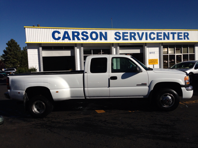 2004 GMC Sierra 3500 Taxi Sedan