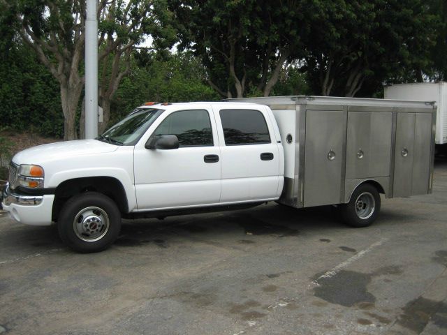 2004 GMC Sierra 3500 Ford F250 FX4 Lariat