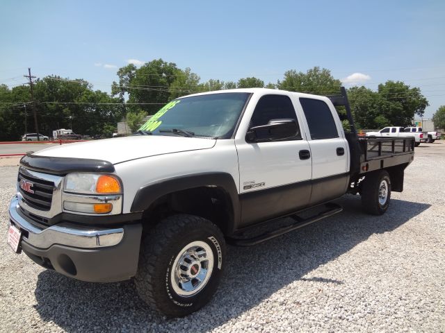 2005 GMC Sierra 3500 Xterra X Sport Utility 4D