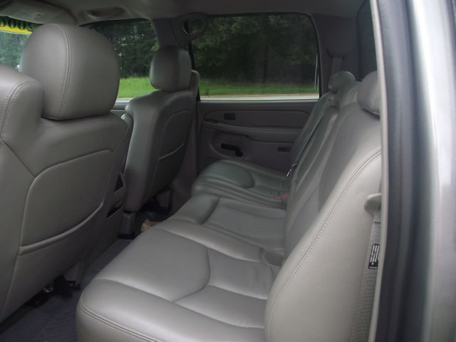 2006 GMC Sierra 3500 Cloth Buckets