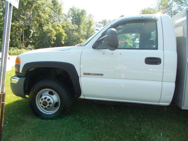 2006 GMC Sierra 3500 Sport V6 COLD AIR