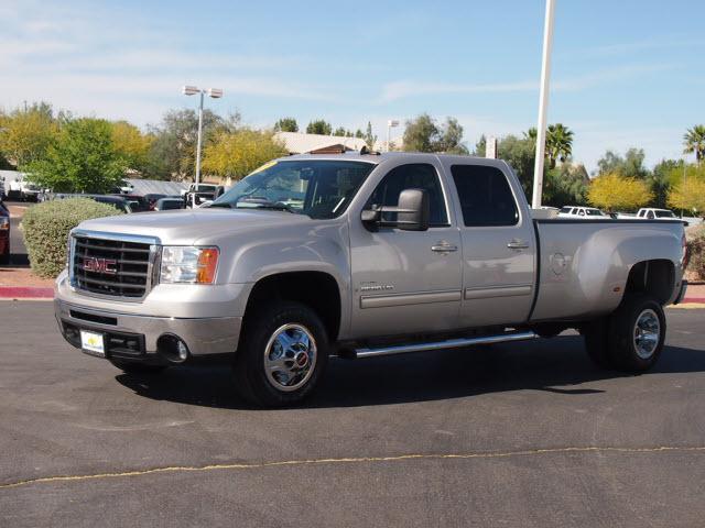 2008 GMC Sierra 3500 4dr Auto SE Ltd Avail Sedan