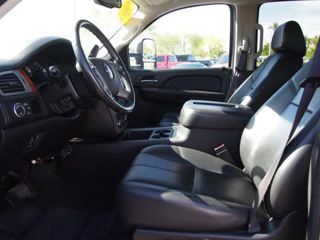 2008 GMC Sierra 3500 4dr Auto SE Ltd Avail Sedan