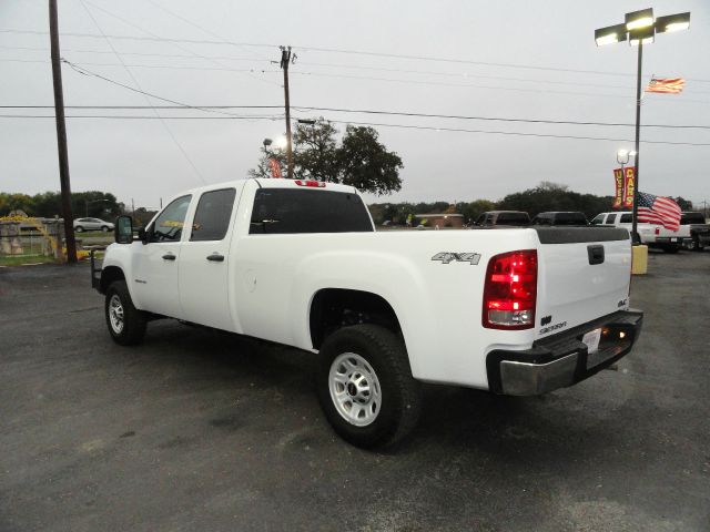 2011 GMC Sierra 3500 4dr Man Dx-vp