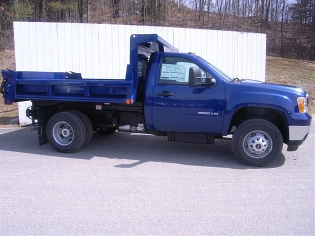 2013 GMC Sierra 3500 Luggage Rack