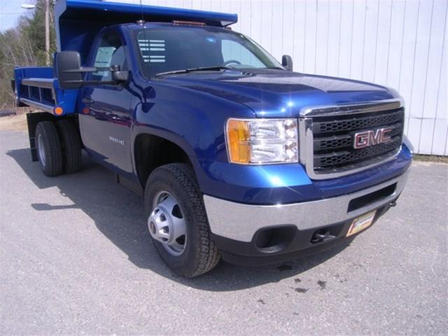 2013 GMC Sierra 3500 Luggage Rack