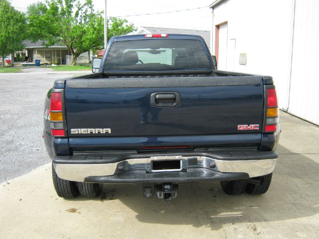 2007 GMC Sierra Classic Cloth Buckets