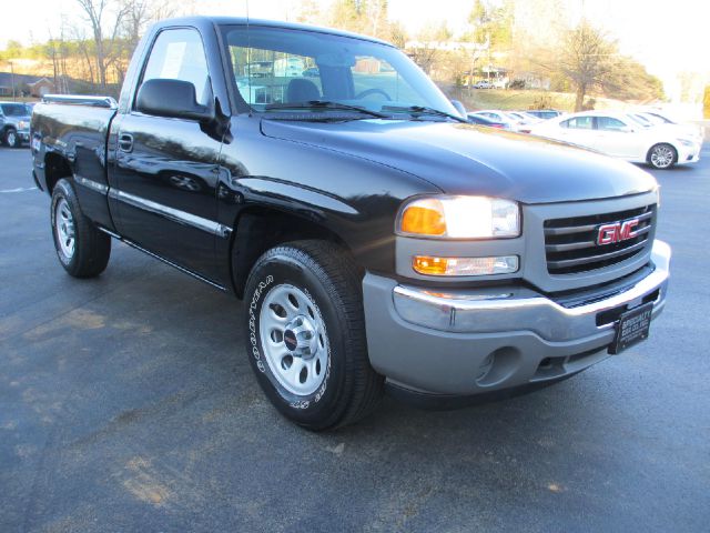 2007 GMC Sierra Classic SLE Sierra 2WD