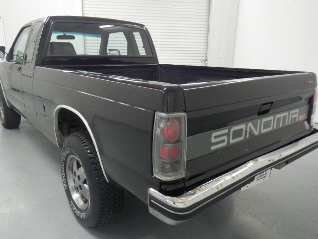 1991 GMC Sonoma SE 2.0T Quattro 6-speed