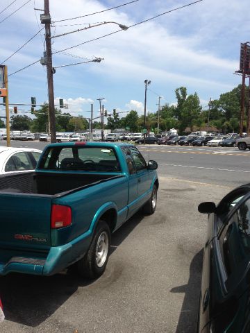 1994 GMC Sonoma 160.5 WB DRW SLT