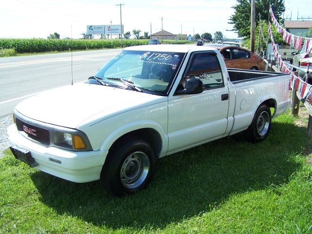 1995 GMC Sonoma Supercrew-short-limited-nav-22 INCH Rims-1 Owner