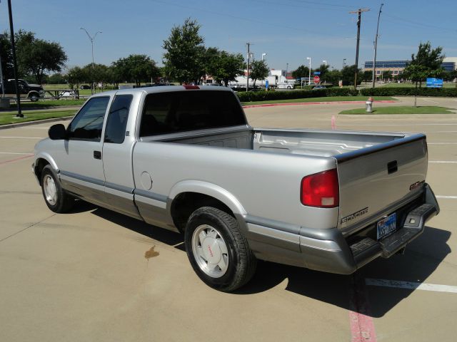 1997 GMC Sonoma 4dr Sdn Auto GLS w/XM