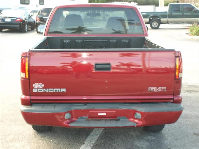 1998 GMC Sonoma ONE Family Owned NEW Engine