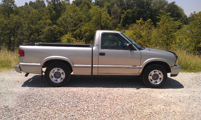 1998 GMC Sonoma LS 1500 4WD