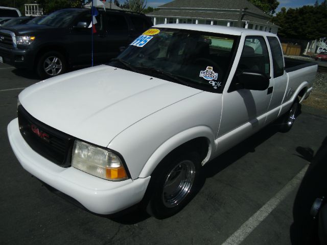 2000 GMC Sonoma Summer Fun