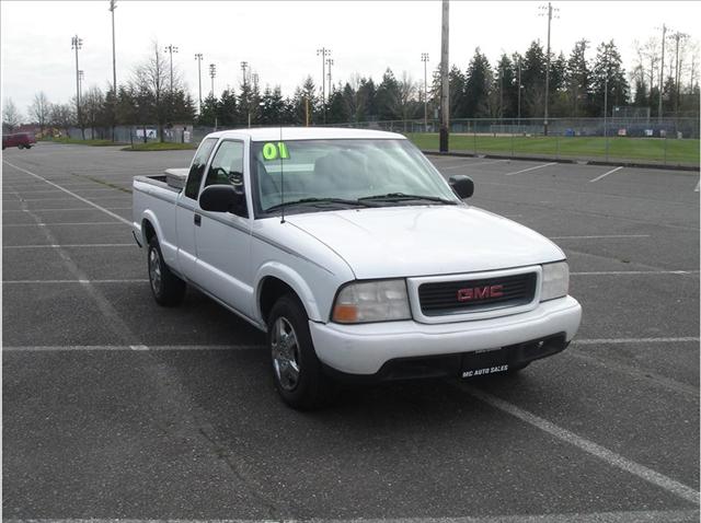 2001 GMC Sonoma XLT 2WD