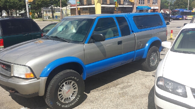 2001 GMC Sonoma SLT 3rd Rowflex Fuel1/2 Ton 4x4one Owner