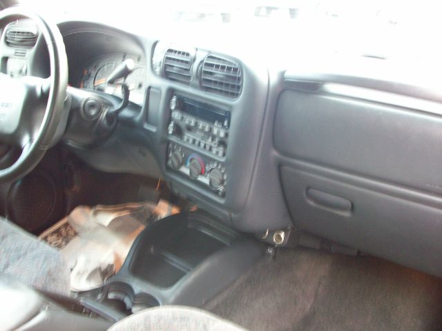 2002 GMC Sonoma 4dr Sdn LS 3.0L Auto