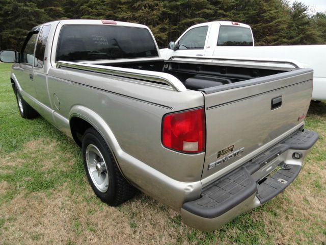 2002 GMC Sonoma 6 Speed Quattro