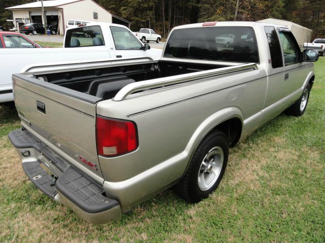 2002 GMC Sonoma 6 Speed Quattro