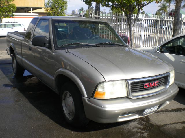 2002 GMC Sonoma Crew Cab 126.0 WB 1SJ LS ZQ8