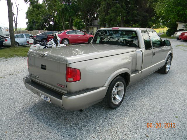 2003 GMC Sonoma 6 Speed Quattro