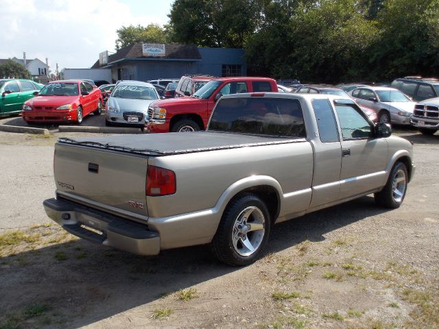 2003 GMC Sonoma 6 Speed Quattro