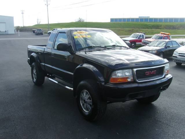 2003 GMC Sonoma LS S