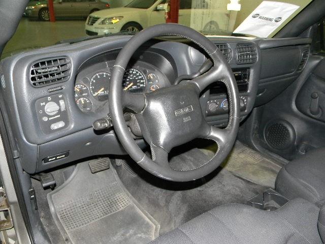 2003 GMC Sonoma 4dr Sdn 3.7L FWD Sedan