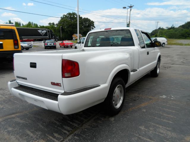 2003 GMC Sonoma 6 Speed Quattro