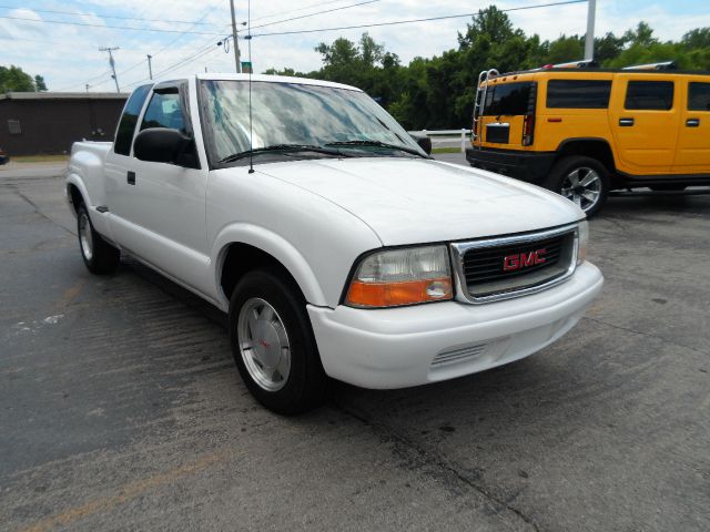 2003 GMC Sonoma 6 Speed Quattro