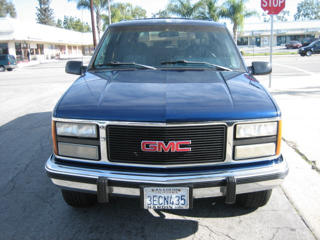 1993 GMC Suburban 4DR SDN SXT