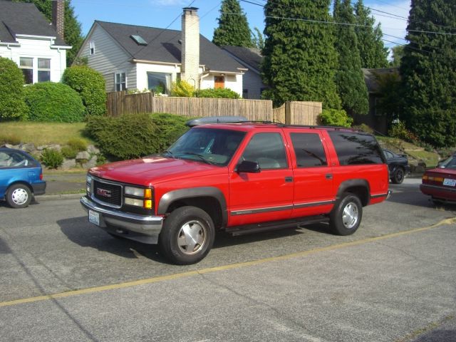 1995 GMC Suburban LE Popular Road Trip