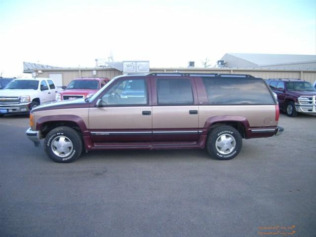 1995 GMC Suburban LS S