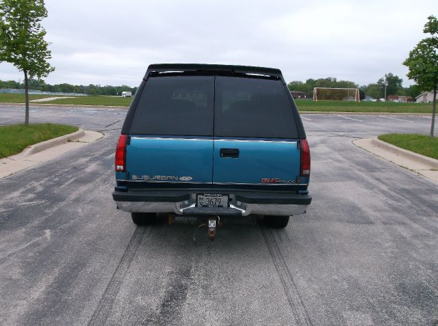 1995 GMC Suburban G 15