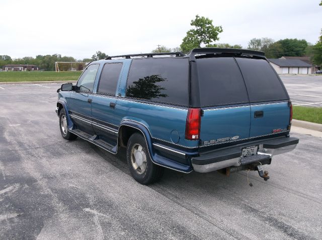 1995 GMC Suburban G 15