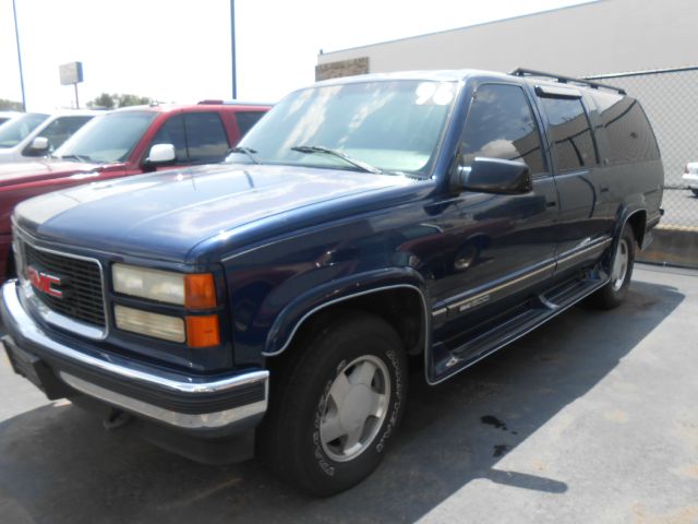 1996 GMC Suburban Unknown