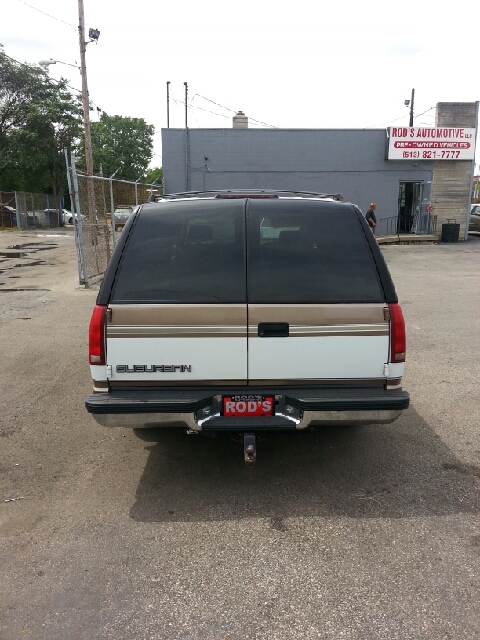 1997 GMC Suburban C350 4dr Sdn 3.5L Sport RWD Sedan