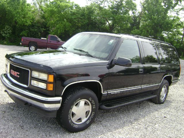 1997 GMC Suburban Unknown