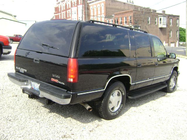 1997 GMC Suburban Unknown