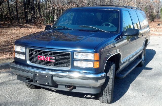 1997 GMC Suburban Unknown