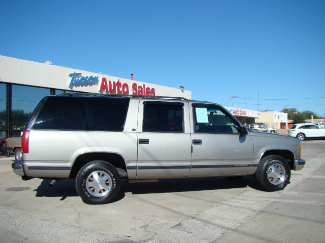 1999 GMC Suburban 45