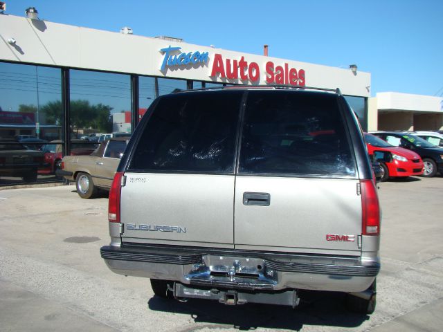 1999 GMC Suburban 45