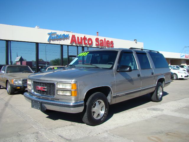 1999 GMC Suburban 45