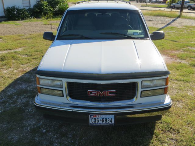 1999 GMC Suburban Unknown