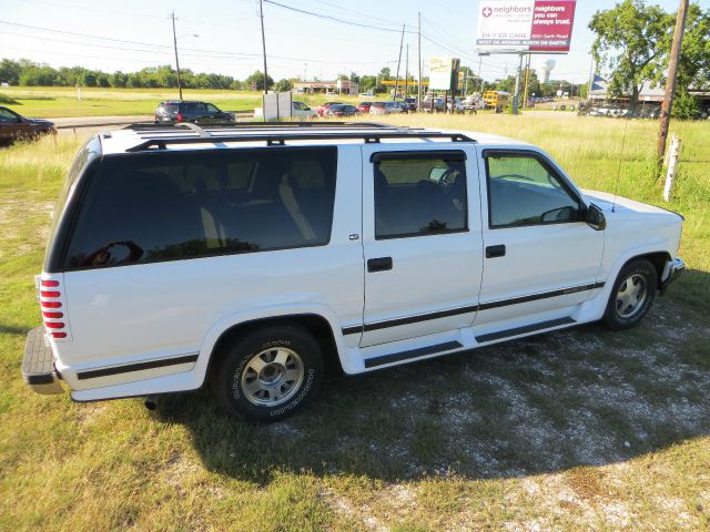 1999 GMC Suburban Unknown